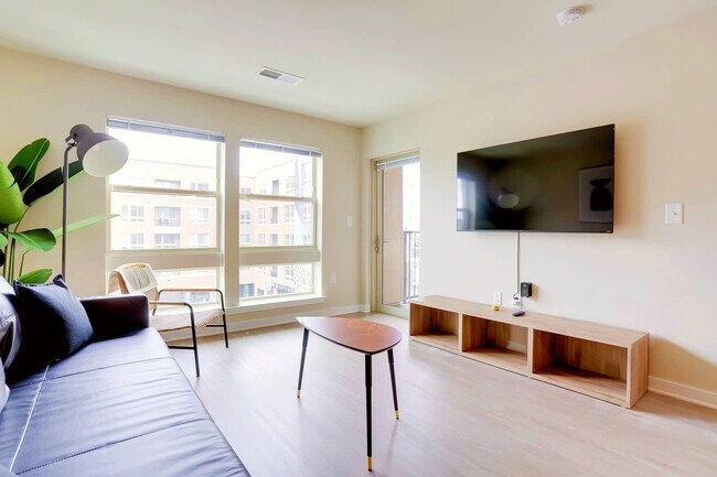 Photo - 2803 Poag St Unit SI FL4-ID1022617P