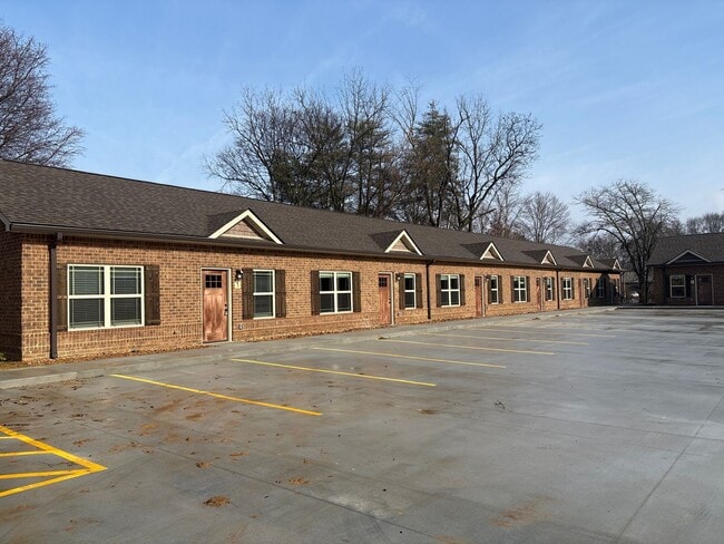 Photo - 404 Cedar Ln Unit 1