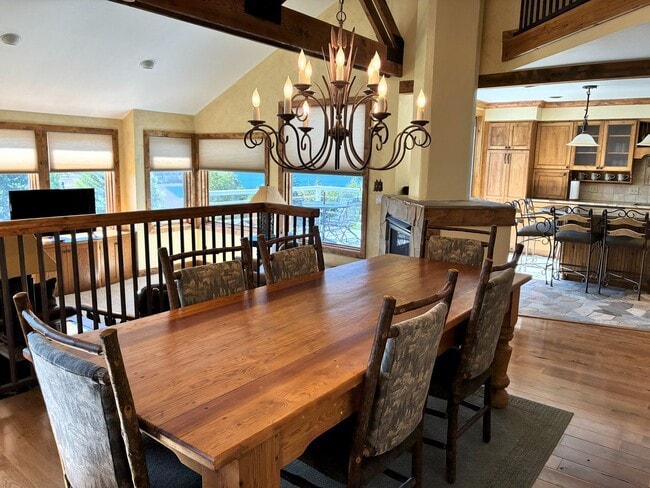 Photo - 374 B Ensign Dr