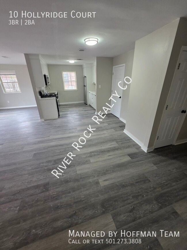 Photo - 10 Hollyridge Ct