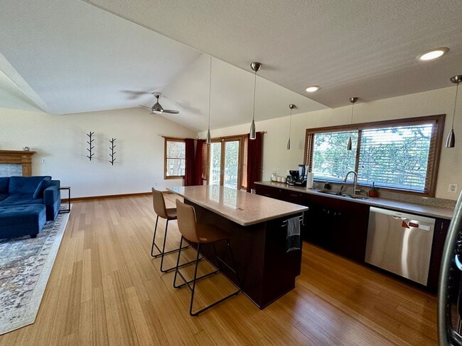 Photo - Stunning Running Y Ridge Home with Lake Views – Furnished or Unfurnished!