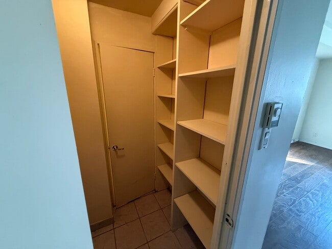 Photo - 11700 Rue Pasteur Unit B-4