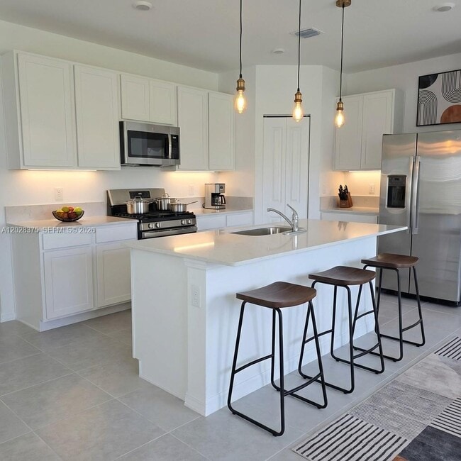 Photo - 5917 NW Sweetwood Dr