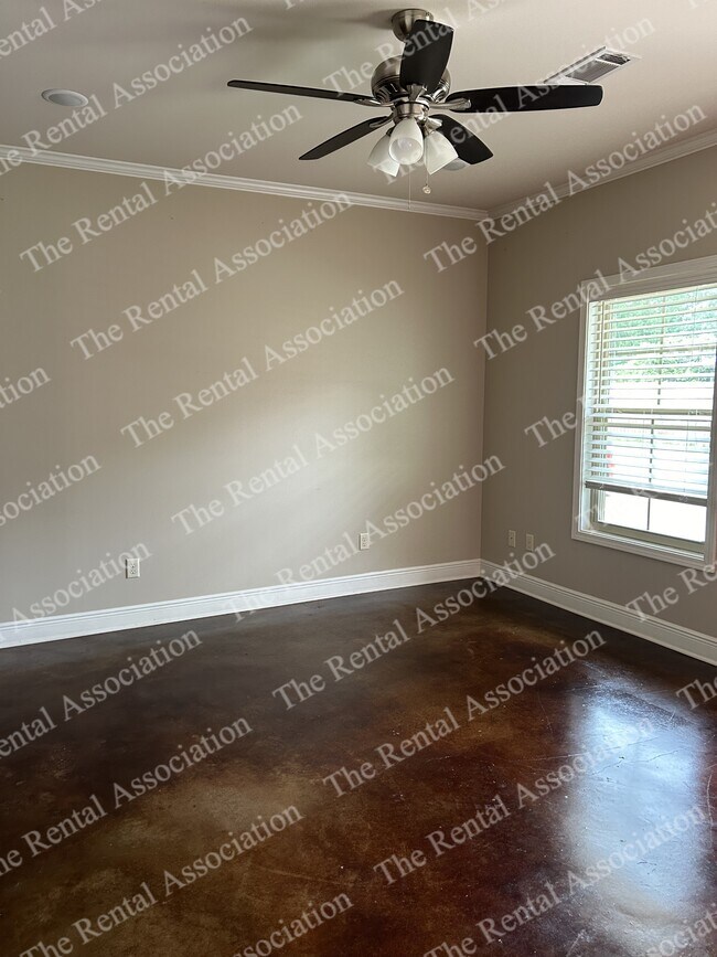 Photo - 634 Old Darbonne Rd