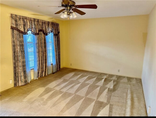 Photo - 5214 Rodwell Rd