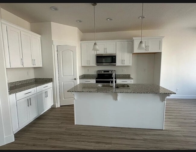 Photo - 1351 N Sage Dr