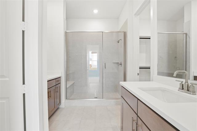 Photo - 14299 Saralee St