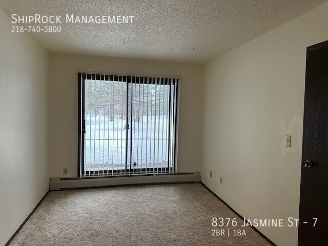 Photo - Meadowbrook 8379-#7 Unit 7