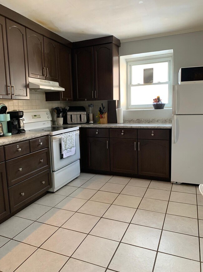 Photo - 9 Waterloo Av