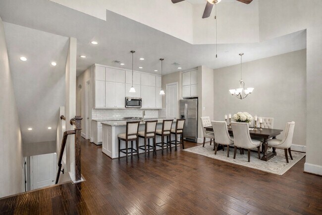 Photo - 11005 Acorn Falls Dr