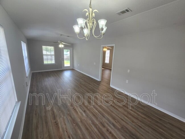 Photo - 3115 Flintlock Dr