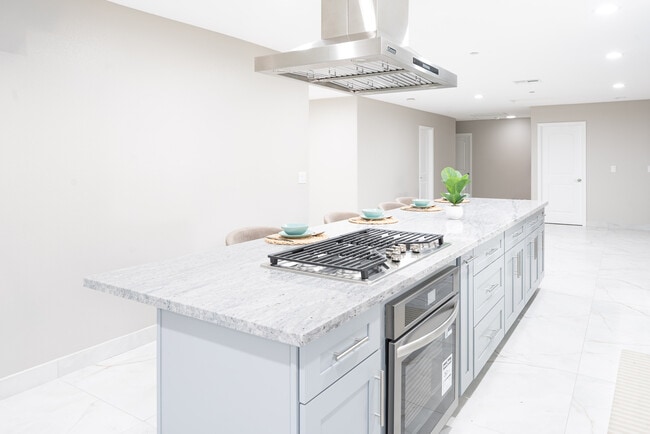 Photo - 2719 Mar Les Ln