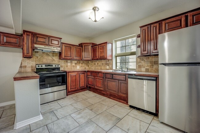 Photo - Freshly Updated 3 Bedroom House