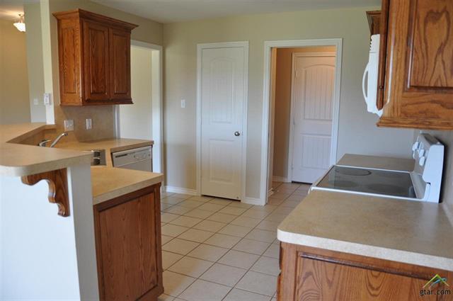 Photo - Coming Soon: Stunning 3 Bedroom, 2 Bathroo... House