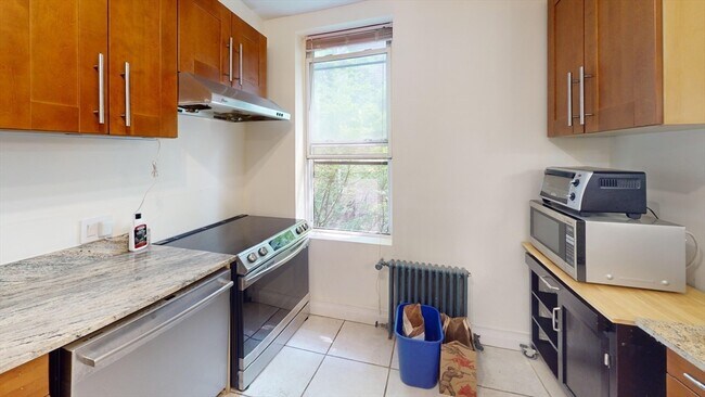 Photo - 89 Mason Terrace Unit A