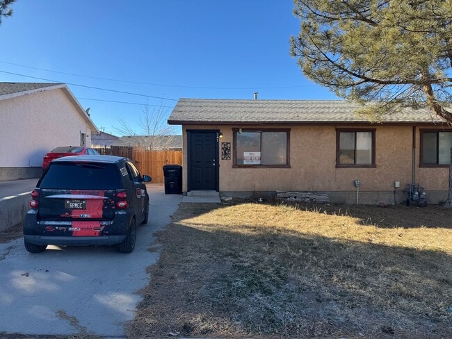 Two Bedroom Duplex - Two Bedroom Duplex House
