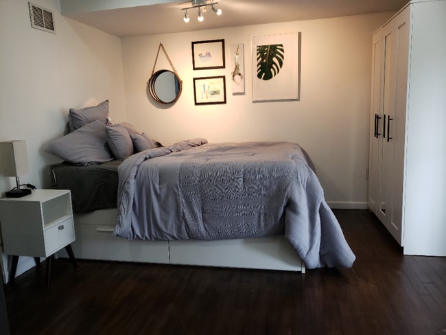 Photo - 28 Oak St Unidad #1