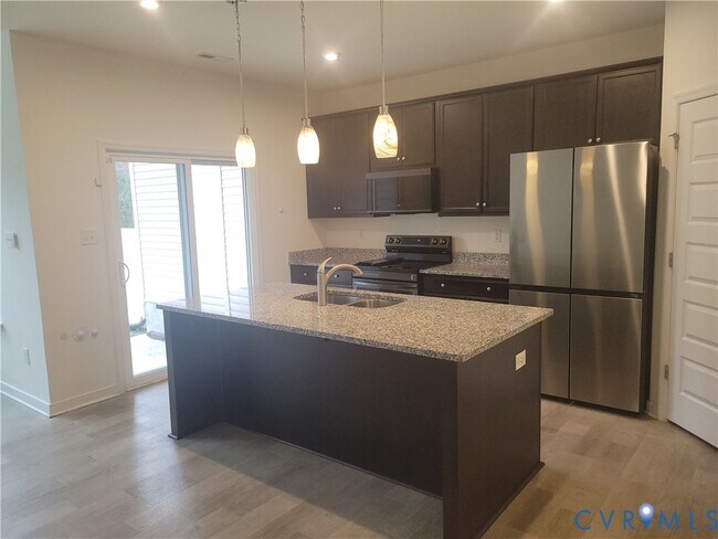 Photo - 7736 Leeds Castle Ln