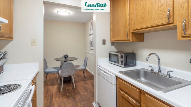 Photo - 1030 Montlimar Dr Unidad 25 - 913.912151