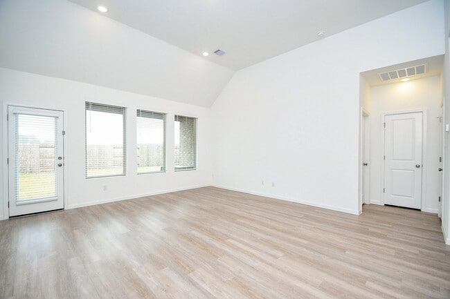 Photo - 28722 Mount Bonnell Dr