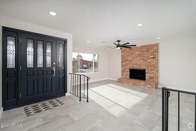 Building Photo - 9209 N 48th Dr Rental