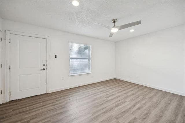 Photo - 809 W Broadus St