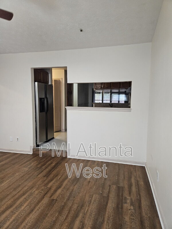 Photo - 1580 Burnstone Dr