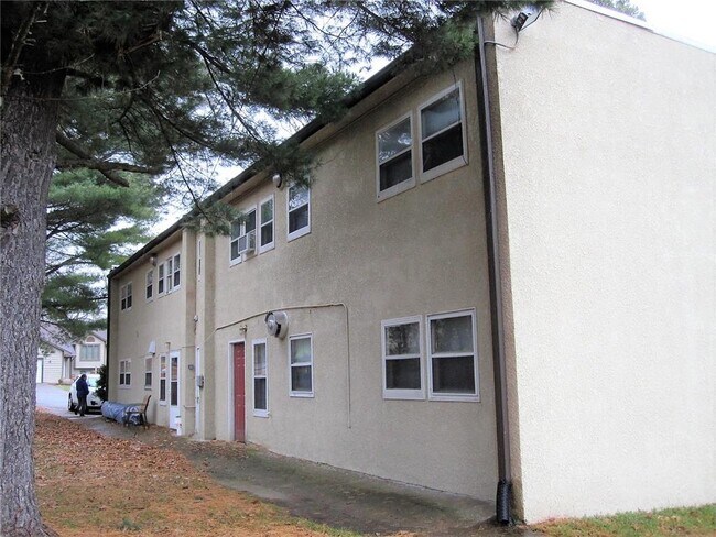 Photo - 545 Birchcrest Dr Unit #1