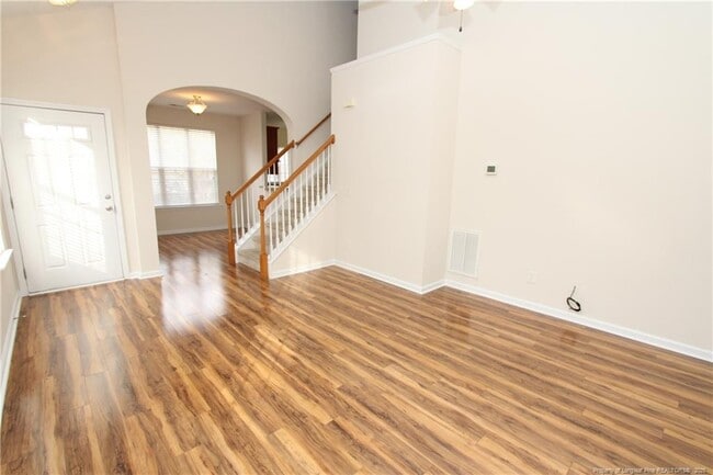 Photo - 421 Hamlet Park Dr