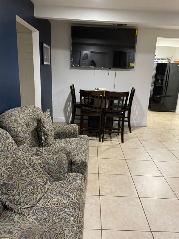 Photo - 150 Arcade Blvd