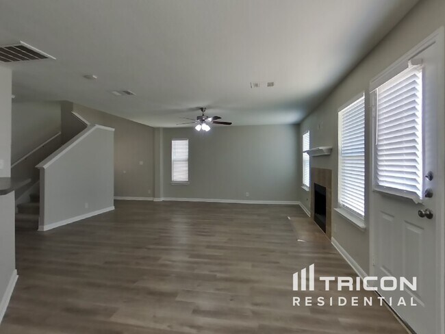 Photo - 9046 Bowring Park