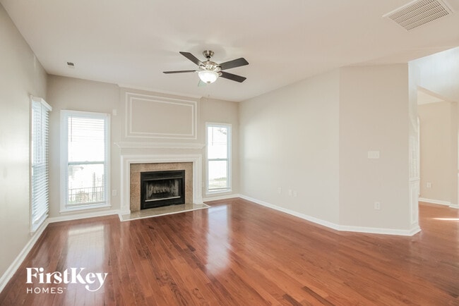 Photo - 6619 Hawksnest Dr