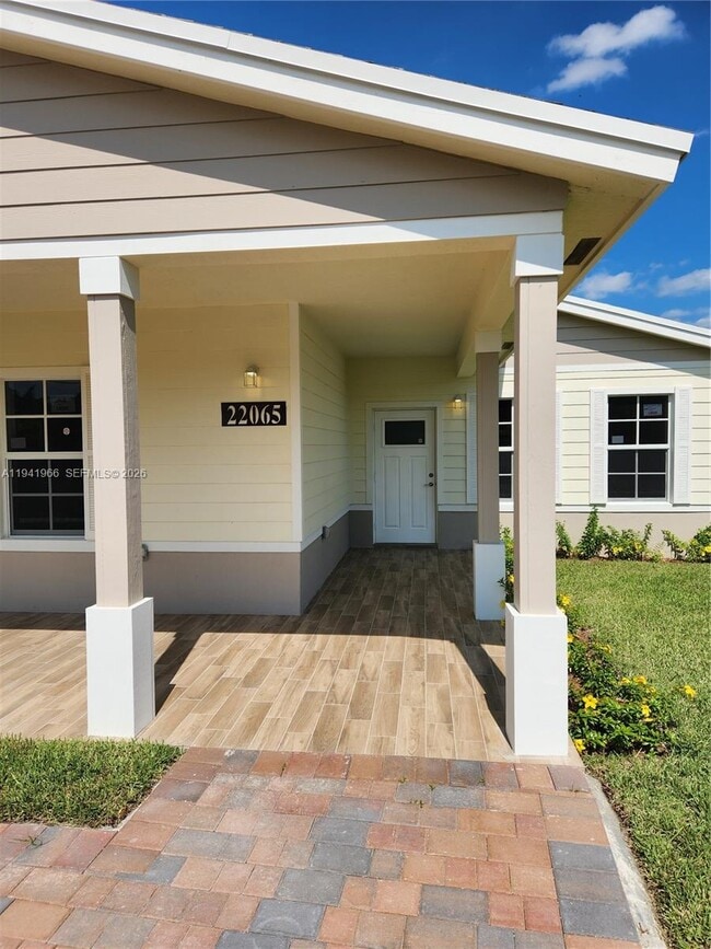 Photo - 22065 Miami Ave