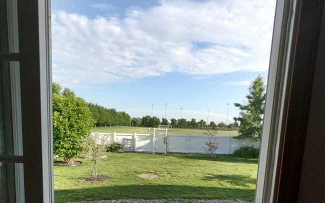 Photo - 3125 Old Jamestown Rd