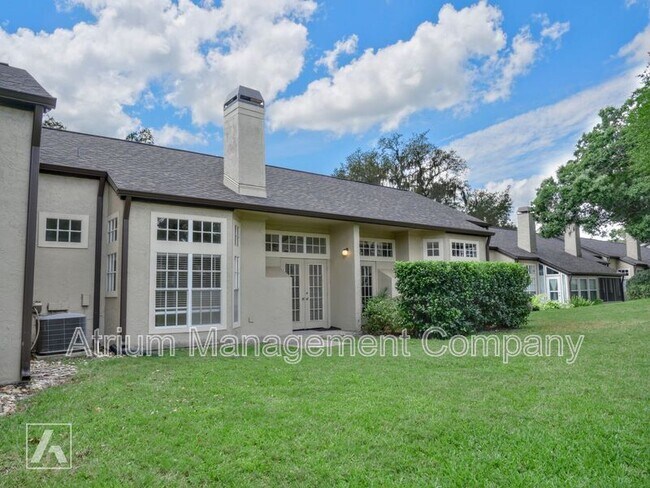 Photo - 1429 Farrindon Cir