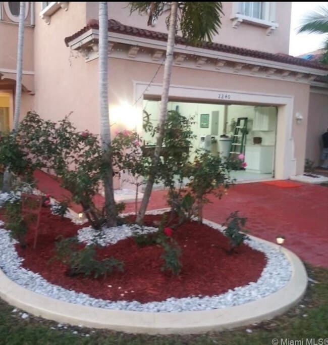 Photo - 2240 NE 37th Terrace