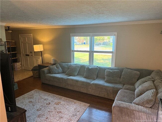 Photo - 3119 Baker St