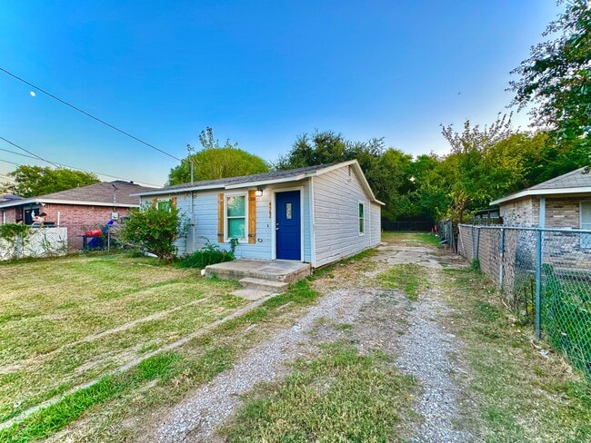 Photo - 4562 Mexicana Rd