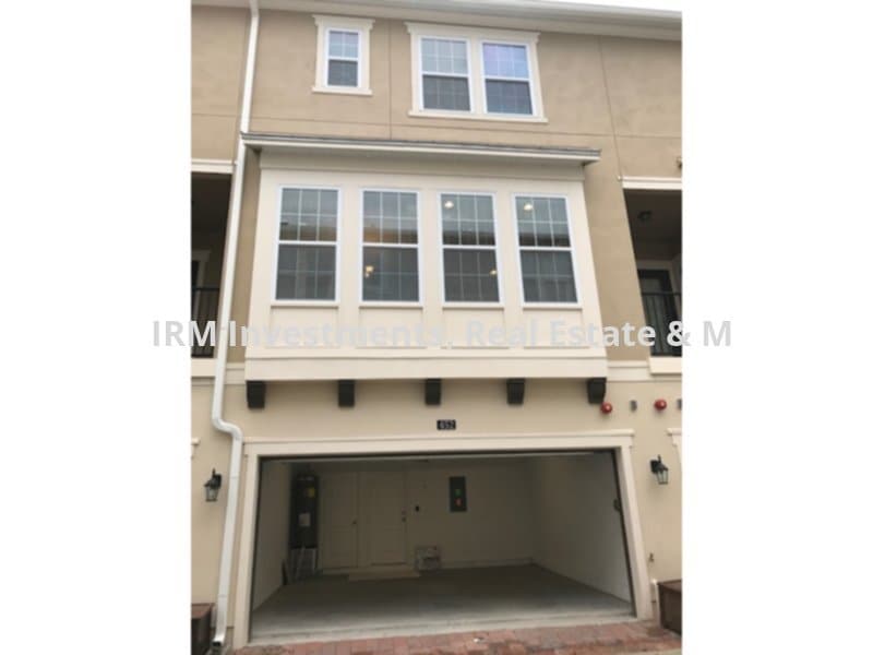 Photo - 3 bed 3.5 bath townhome 2 car garage LAWRENCE MODEL