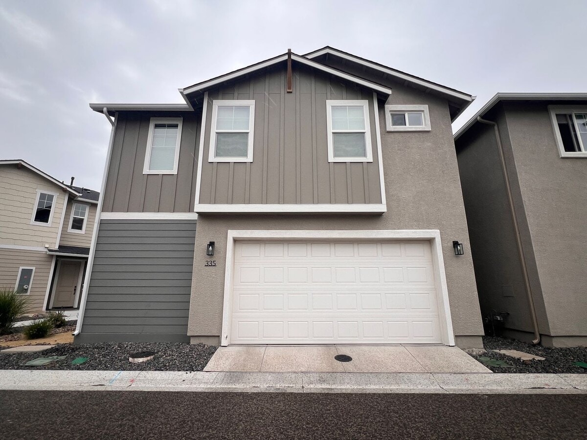 Photo - 335 Cattail Cir