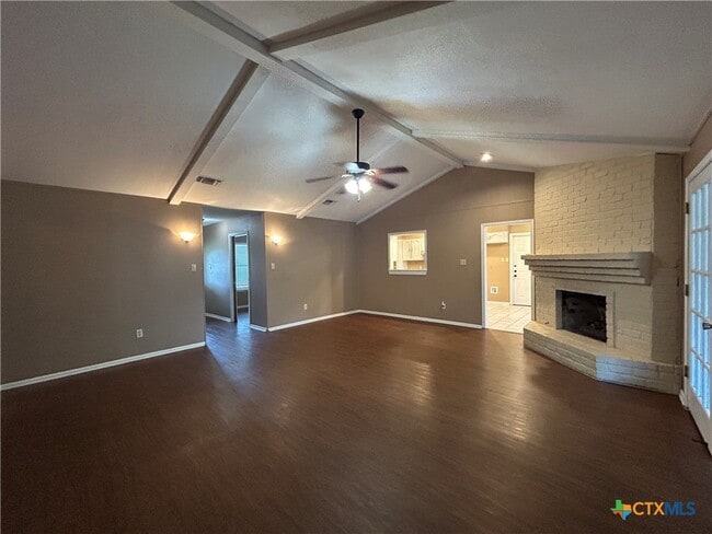 826 Timber Dr