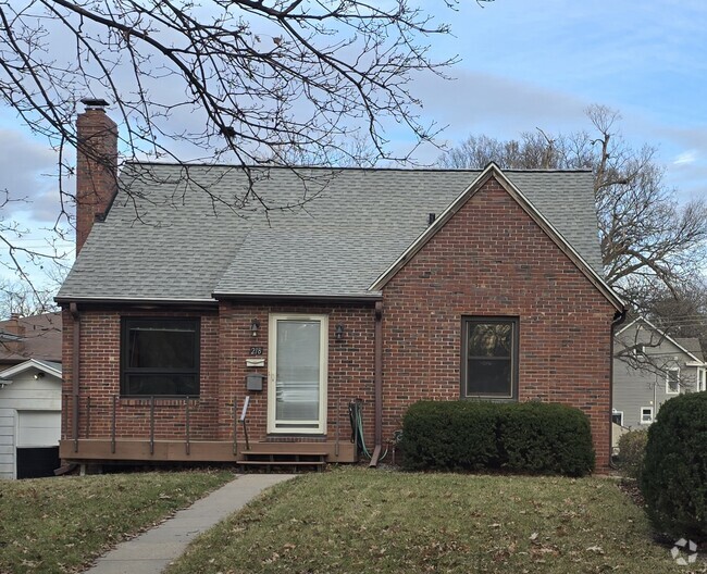 Building Photo - 218 S 29th St Rental