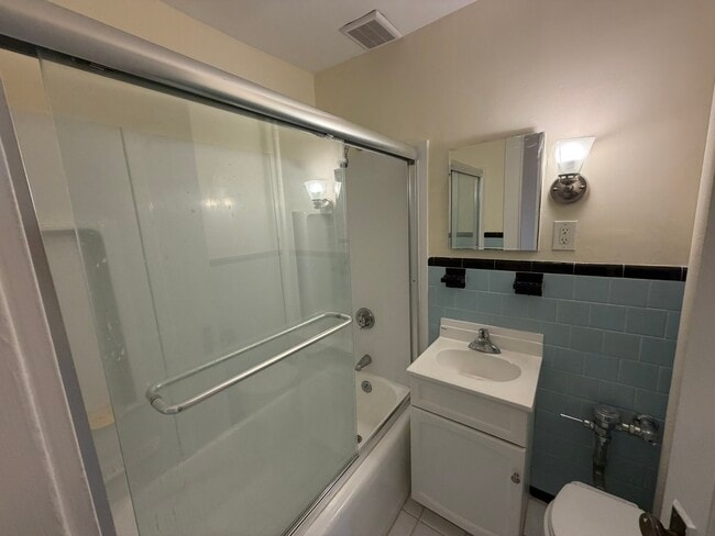 Photo - 181 Winthrop Rd Unidad 5