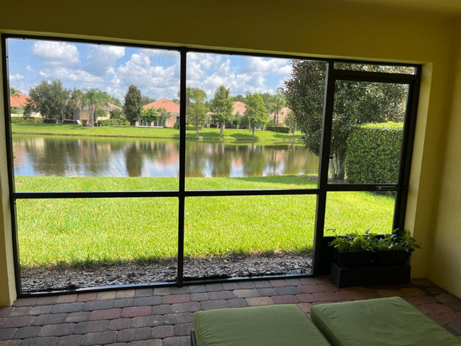 Building Photo - 12279 Pescara Ln Rental