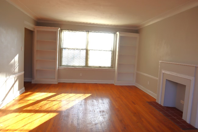 Photo - 7545 Wellington Way Unidad 2B