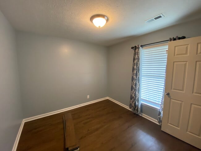 Photo - 1714B Canal Ln