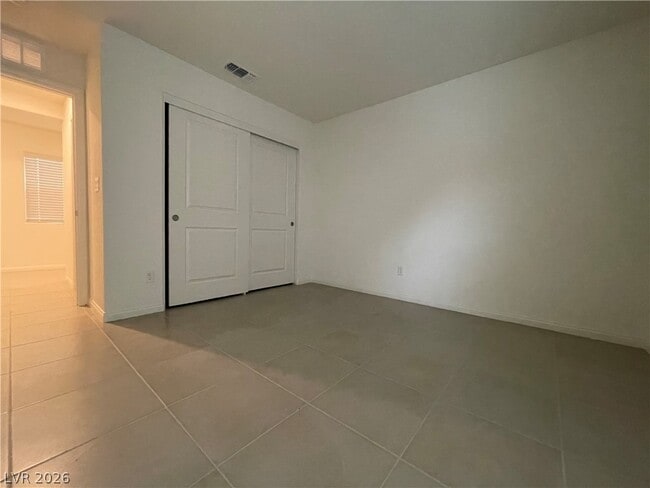 Photo - 9953 Cluny Ave