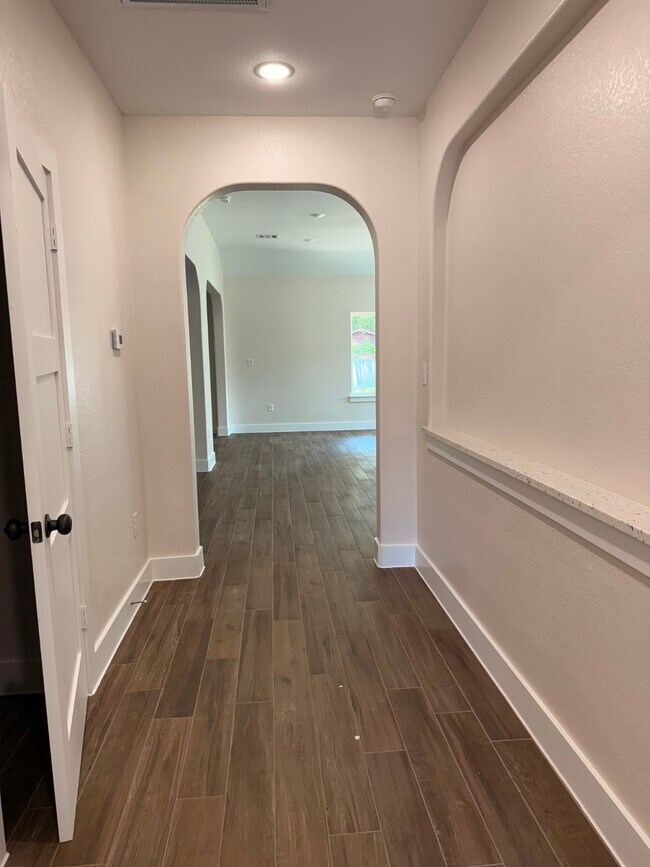 Photo - 14880 Coaltown Rd