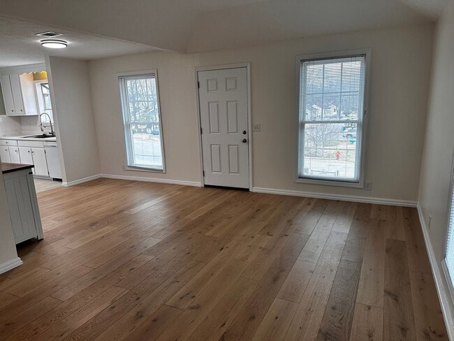Photo - Sylvan Heights Renovated Two Bedroom