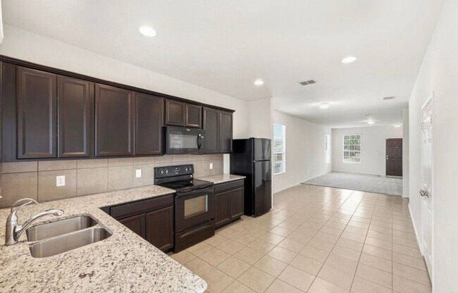 Photo - 11358 Unbridled